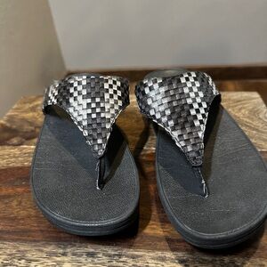 Black and Gray Woven FitFlop Sandals size 8